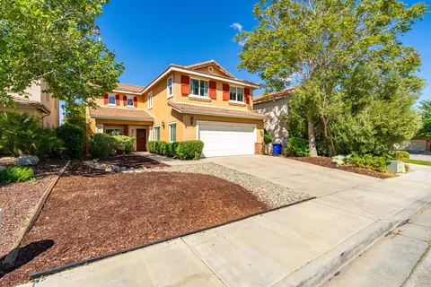 4149 Bethpage Dr, Palmdale, CA 93551 photo 4