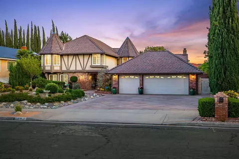 436 Fairway Dr, Palmdale, CA 93551