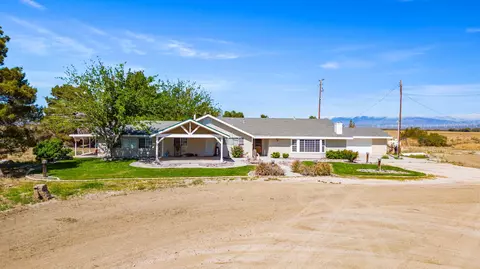 51201 90th St W, Lancaster, CA 93536