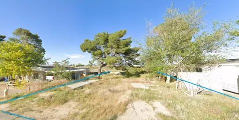 219 Desert Breeze Dr, California City, CA 93505