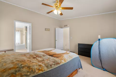 16818 Koch St, Mojave, CA 93501 photo 9