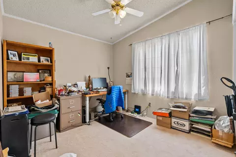 16818 Koch St, Mojave, CA 93501 photo 8