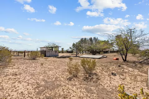 16818 Koch St, Mojave, CA 93501 photo 31