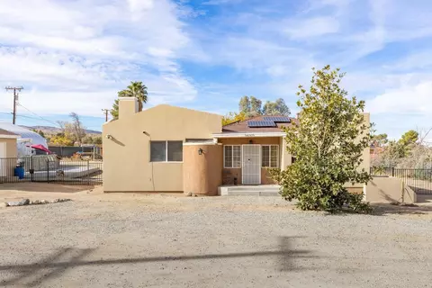 34005 Longview Rd, Pearblossom, CA 93553