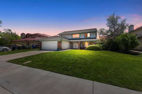 3046 Ave J4 W, Lancaster, CA 93536