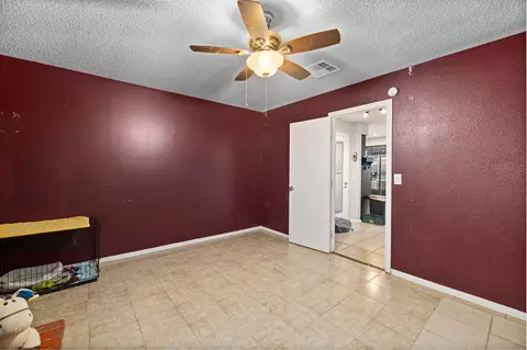 Bedroom - 835 Oldfield St E, Lancaster, CA 93535 photo 2 of 6