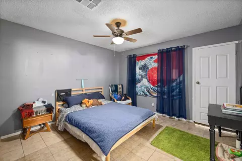 Bedroom - 835 Oldfield St E, Lancaster, CA 93535 photo 5 of 6