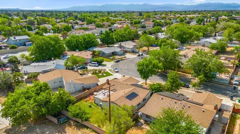 View/Area - 835 Oldfield St E, Lancaster, CA 93535 photo 3 of 3