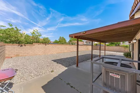 37756 E 45th St, Palmdale, CA 93552 photo 5