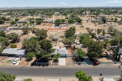 View/Area - 40586 166th St E, Lancaster, CA 93535 photo 1 of 6
