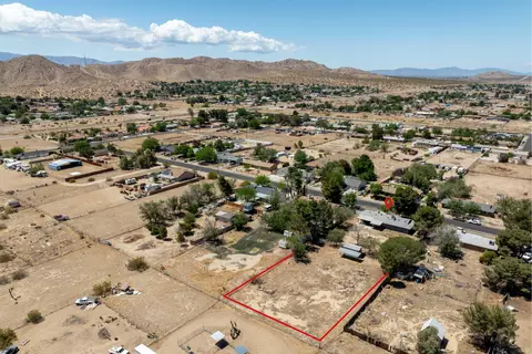 View/Area - 40586 166th St E, Lancaster, CA 93535 photo 5 of 6