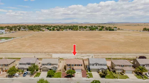 View/Area - 43718 32nd St E, Lancaster, CA 93535 photo 2 of 2