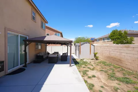 Exterior - 43834 46th St W, Lancaster, CA 93536 photo 3 of 11