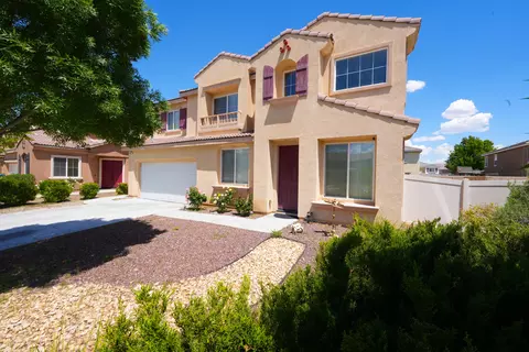 Exterior - 43834 46th St W, Lancaster, CA 93536 photo 11 of 11