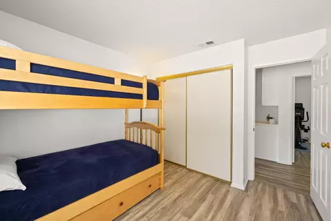 Bedroom - 7624 Freestone Ln, Littlerock, CA 93543 photo 5 of 7