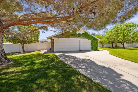 Exterior - 7624 Freestone Ln, Littlerock, CA 93543 photo 2 of 5
