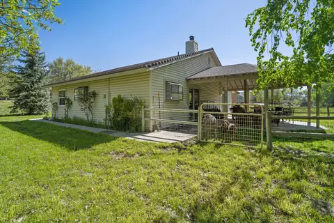 30140 Brassie Ct, Tehachapi, CA 93561 photo 24