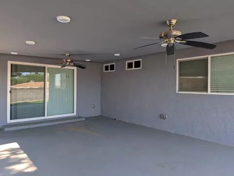 Exterior - 607 Pondera St E, Lancaster, CA 93535 photo 2 of 5
