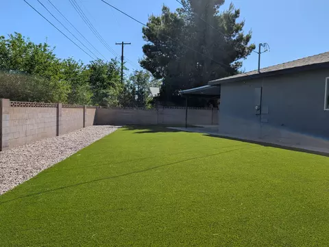 Exterior - 607 Pondera St E, Lancaster, CA 93535 photo 4 of 5
