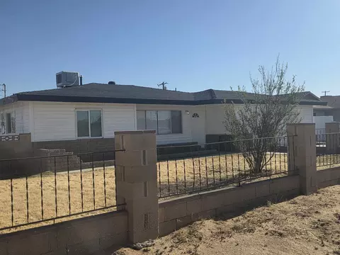 Exterior - 26501 Anderson St, Boron, CA 93516 photo 3 of 3