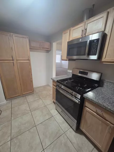 Kitchen - 26501 Anderson St, Boron, CA 93516 photo 2 of 2