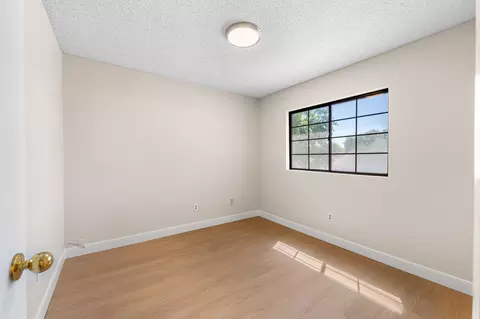 Bedroom - 44202 Soft Ave, Lancaster, CA 93536 photo 6 of 9