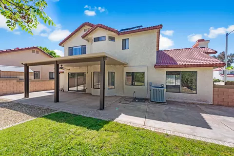 Exterior - 44202 Soft Ave, Lancaster, CA 93536 photo 7 of 11