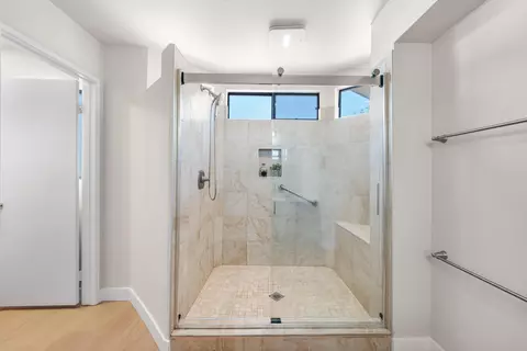 Bath - 44202 Soft Ave, Lancaster, CA 93536 photo 2 of 5