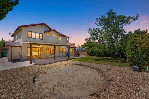 Exterior - 44202 Soft Ave, Lancaster, CA 93536 photo 10 of 11