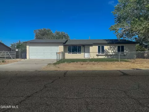 40294 Fieldspring St, Palmdale, CA 93591