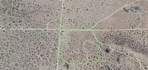 21500 Ave Q E, Palmdale, CA 93591 photo 16