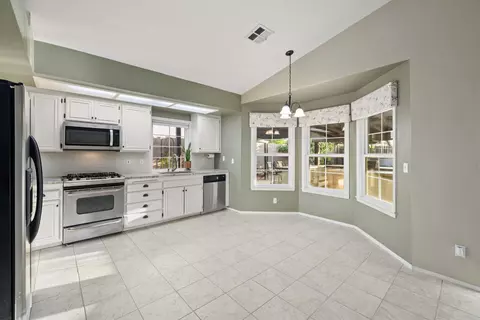 Kitchen - 36921 45th St E, Palmdale, CA 93552 photo 1 of 2