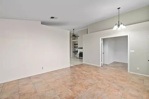 Living - 36921 45th St E, Palmdale, CA 93552 photo 3 of 7
