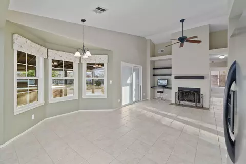 Living - 36921 45th St E, Palmdale, CA 93552 photo 7 of 7