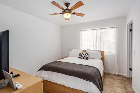 5545 Pine Ave, Palmdale, CA 93551 photo 32