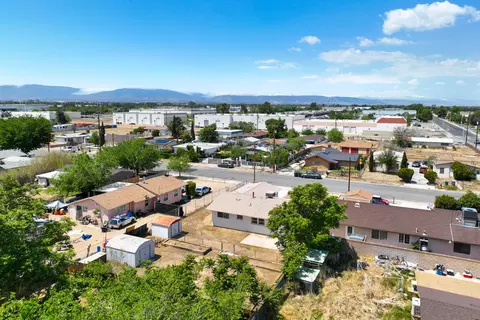 43348 6th St E, Lancaster, CA 93535 photo 32