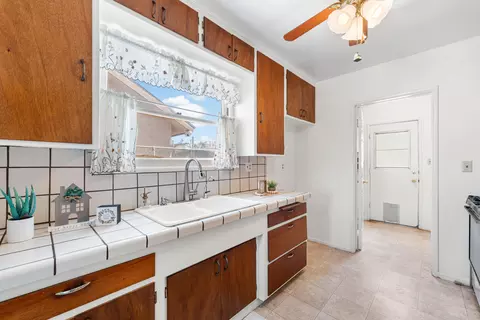 43348 6th St E, Lancaster, CA 93535 photo 13