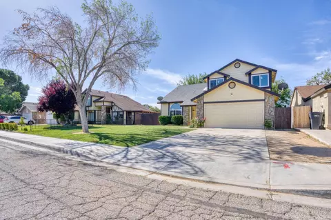 1236 Marion Ave, Lancaster, CA 93535