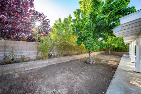 45345 Pickford Ave, Lancaster, CA 93534 photo 43
