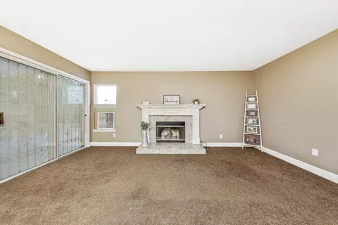 45345 Pickford Ave, Lancaster, CA 93534 photo 20