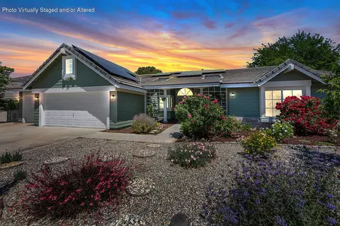 41304 Maple St, Palmdale, CA 93551