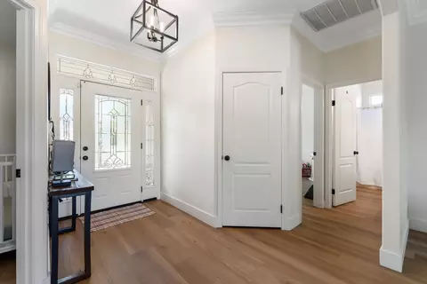 Entry Way - 28341 Braeburn Dr, Tehachapi, CA 93561 photo 1 of 1