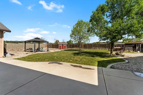 Exterior - 28341 Braeburn Dr, Tehachapi, CA 93561 photo 7 of 9
