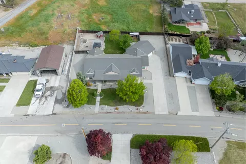 View/Area - 28341 Braeburn Dr, Tehachapi, CA 93561 photo 4 of 8