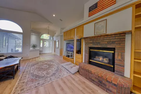 Other - 29571 Jamaica Dunes Dr, Tehachapi, CA 93561 photo 2 of 12