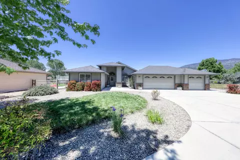 29571 Jamaica Dunes Dr, Tehachapi, CA 93561