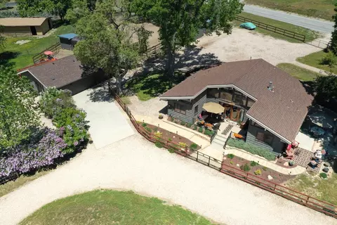 Other - 26701 Sutter Ct, Tehachapi, CA 93561 photo 11 of 12