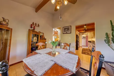 Dining - 26701 Sutter Ct, Tehachapi, CA 93561 photo 3 of 3