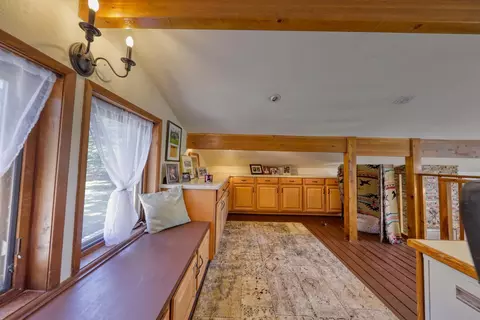 Entry Way - 26701 Sutter Ct, Tehachapi, CA 93561 photo 2 of 2
