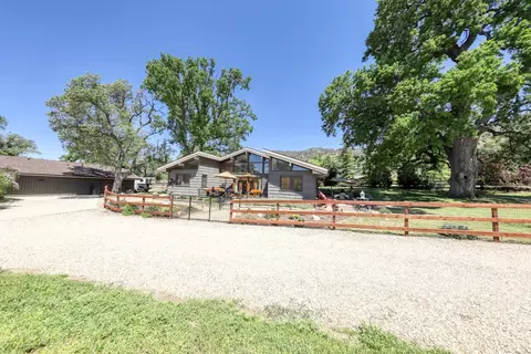Exterior - 26701 Sutter Ct, Tehachapi, CA 93561 photo 18 of 18